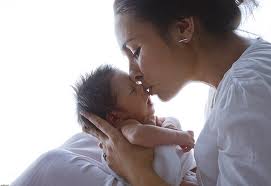 நேசம் Beautiful-mothers-love-by-public-domain